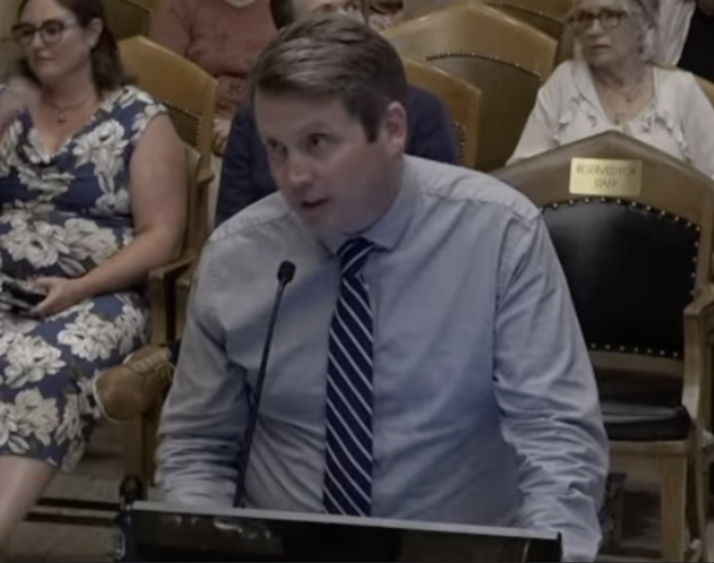 MOUNTAIN XPRESS: Council approves 1-year moratorium on data centers